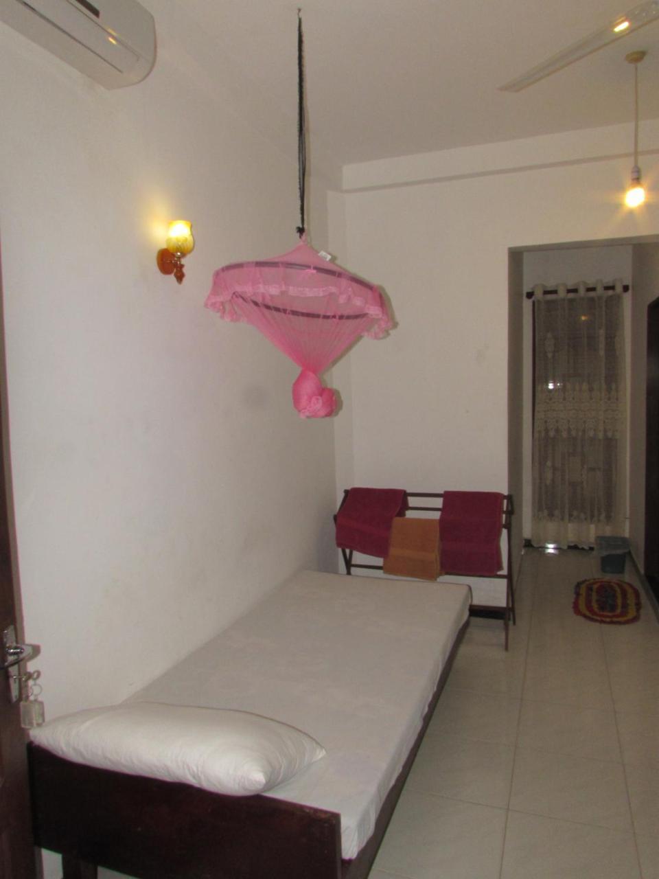 Rainbow Guest House Mirissa Ngoại thất bức ảnh